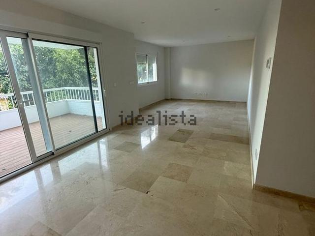Apartamento en alquiler en Este, Málaga-Costa del Sol