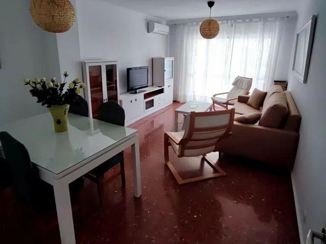 Apartamento en alquiler en Capuchinos, La Axarquía