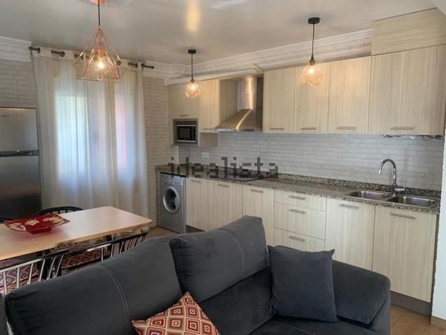 Apartamento en alquiler en Cuatro Caminos, Santander