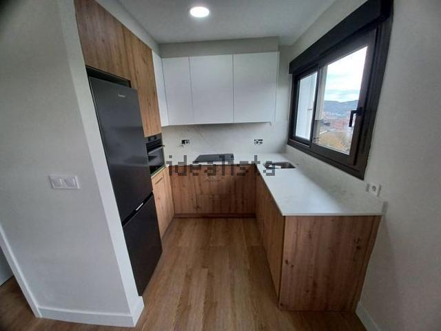 Apartamento en alquiler en Cruces, Barakaldo