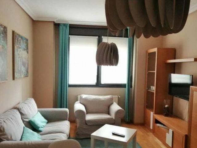Casa en alquiler en Oviedo