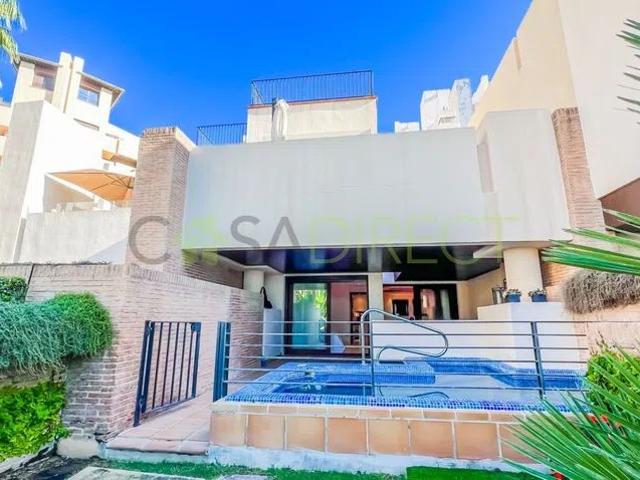 Apartamento en alquiler en Los Granados Playa, Costa del Sol Occidental
