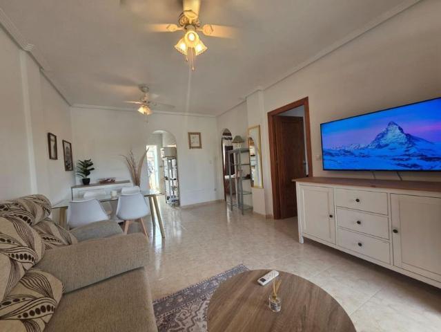 Apartamento en alquiler en Las Monserratinas, el Baix Segura / La Vega Baja