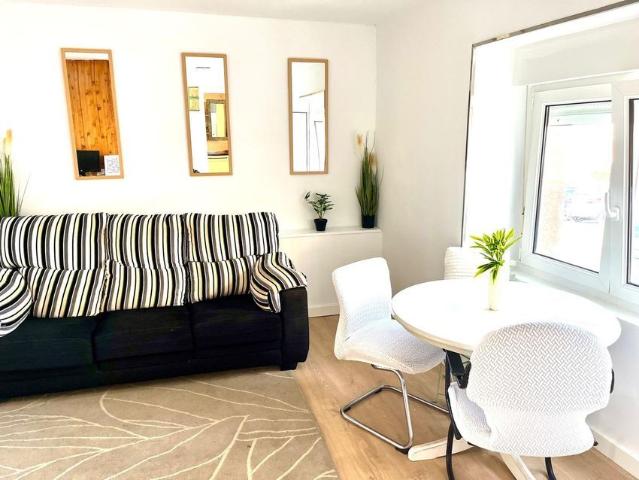 Apartamento en alquiler en Cuatro Caminos, Santander