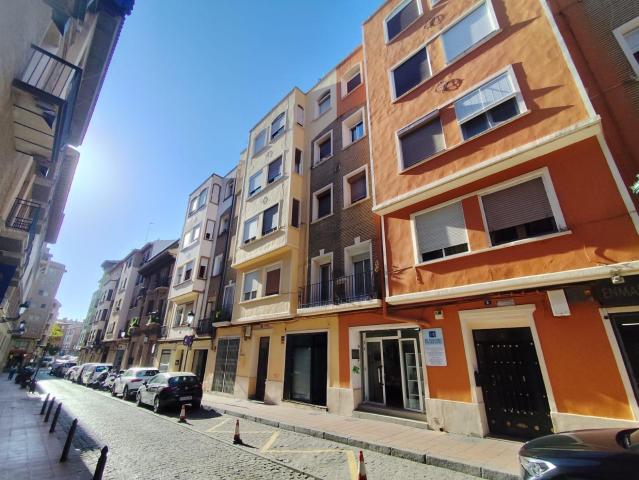 Apartamento en alquiler en Casco Histórico, Zaragoza