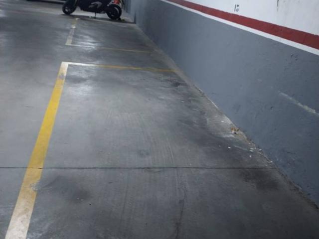 Parking en alquiler en Manresa, la Parada