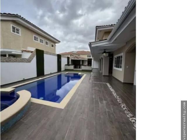 Casa alquiler en Costa del Este, Ciudad de Panamá
