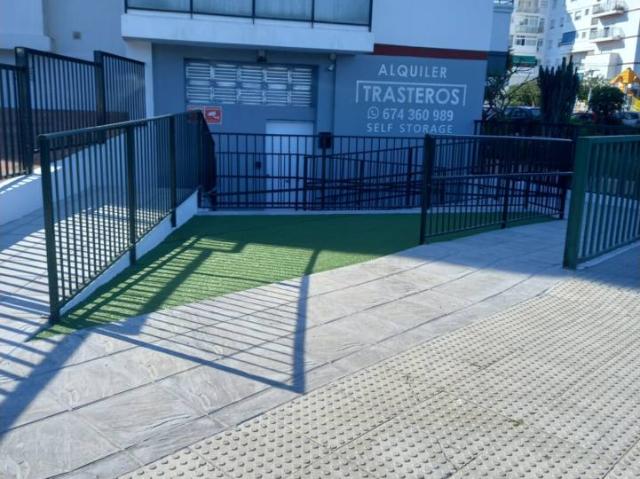 Nave en alquiler en Capuchinos, La Axarquía