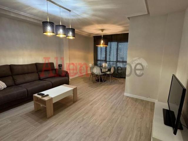 Apartamento en alquiler en Oviedo, Asturias