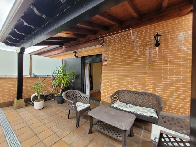 Dúplex en alquiler en Renedo de Piélagos, Piélagos