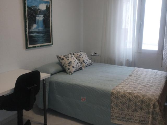 Apartamento en alquiler en Guadalajara, Constitución