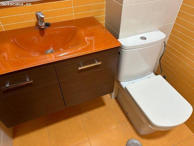 Piso en alquiler en Nueva Almería, Almería