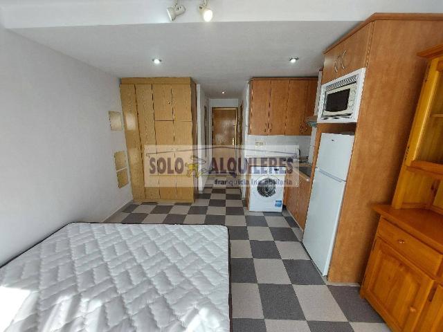 Estudio en alquiler en Madrid, San Diego