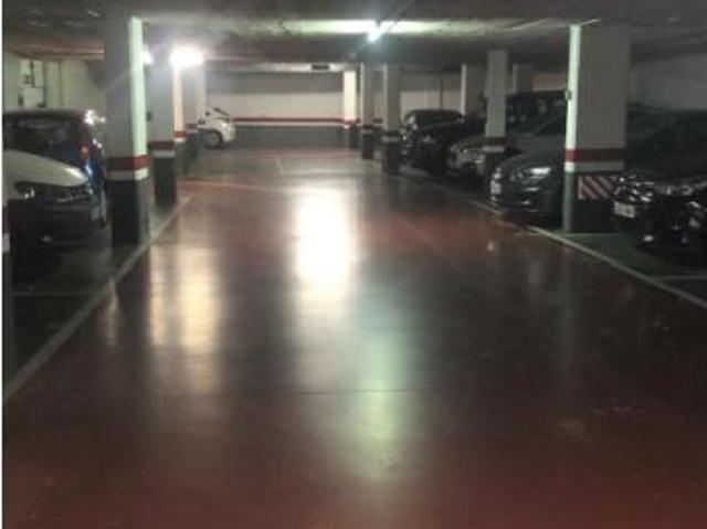 Garaje en alquiler en Baix Llobregat, España