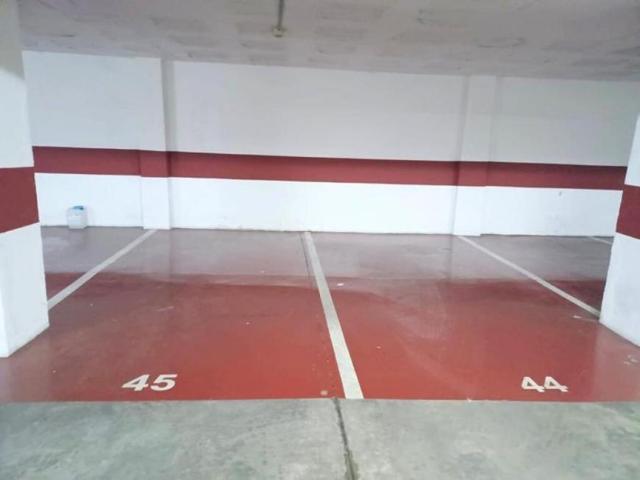 Garaje en alquiler en Manilva