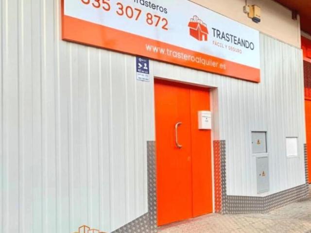 Garaje en alquiler en Sevilla