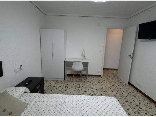 Piso en alquiler en Elche De La Sierra, España