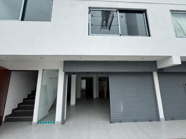 Local Comercial alquiler en Santiago De Surco, Lima Metropolitana