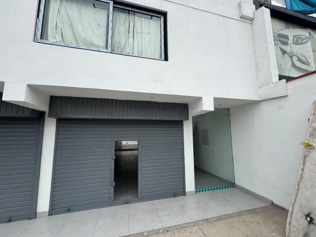 Local Comercial alquiler en Santiago De Surco, Lima Metropolitana