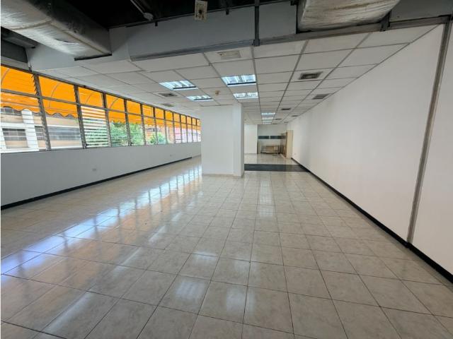 Terreno en alquiler en Sector La Urbina, Caracas