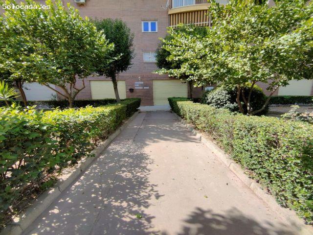 Local Comercial en alquiler en Granada