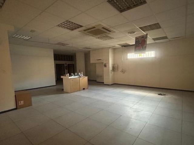 Local Comercial en alquiler en Distrito IV, Alcalá De Henares