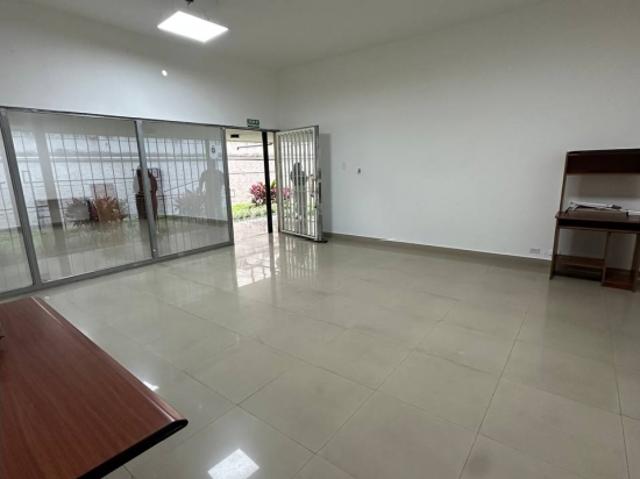 Oficina en alquiler en Boca De Uchire, Miranda