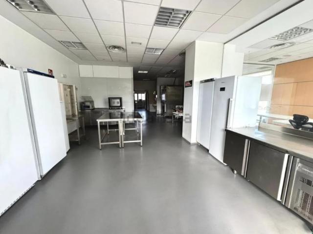 Local Comercial en alquiler en La Moraleja, Alcobendas