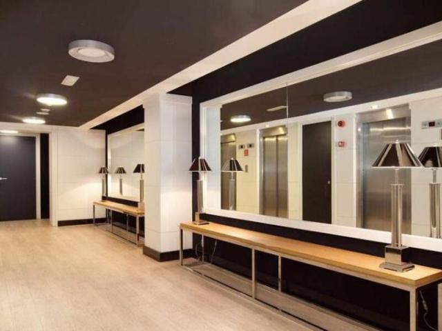 Local Comercial en alquiler en Eixample, Barcelona