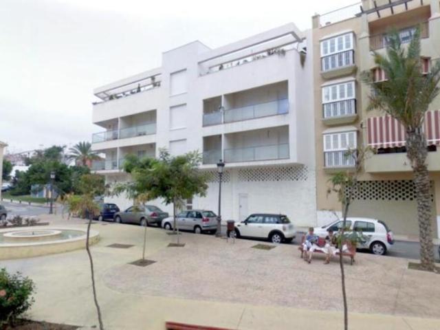 Local Comercial en alquiler en Estepona, Málaga