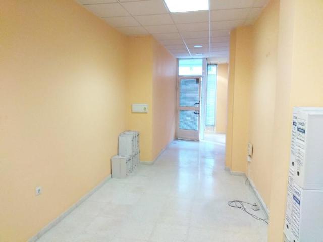 Local Comercial en alquiler en Lucena, Andalucía
