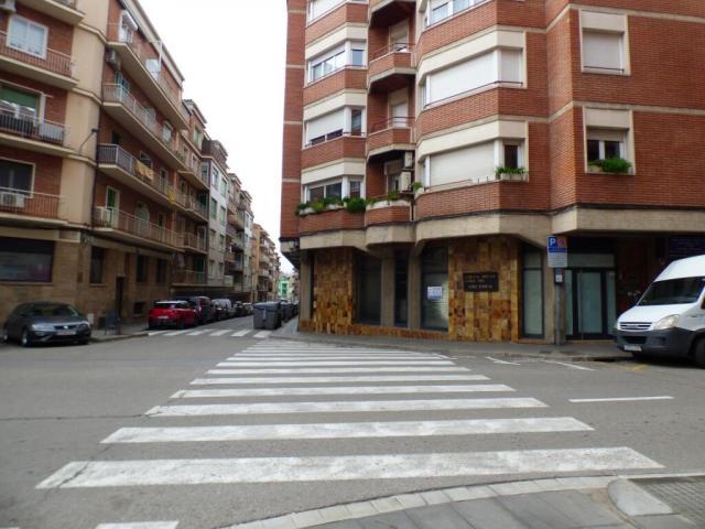 Local Comercial en alquiler en Bages, Catalunya