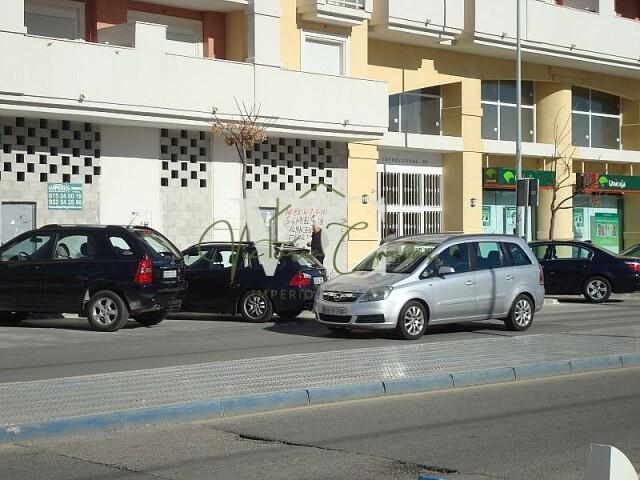 Local Comercial en alquiler en Vélez-málaga, Málaga