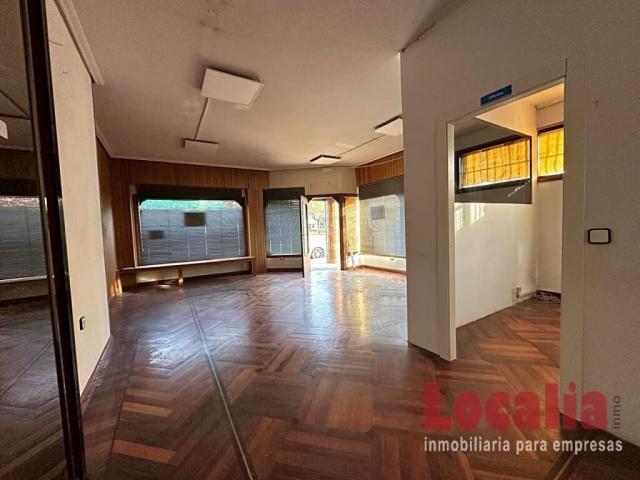 Local Comercial en alquiler en Campuzano, Torrelavega