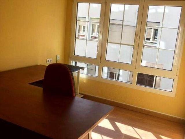 Local Comercial en alquiler en Campuzano, Torrelavega
