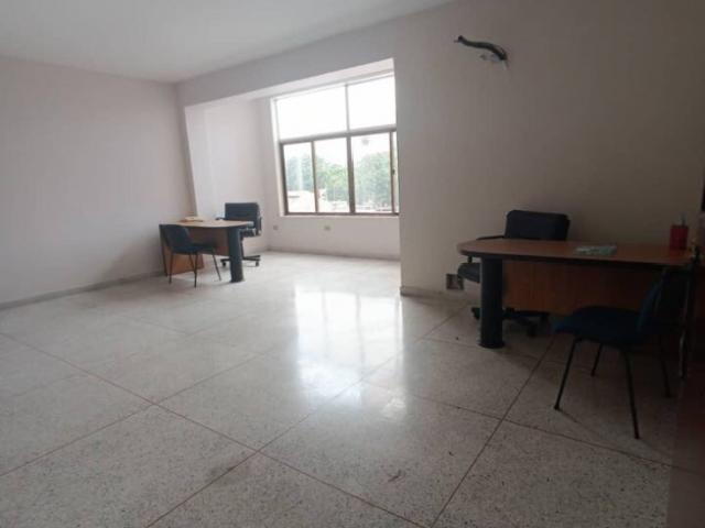Oficina en alquiler en La Barraca, Girardot