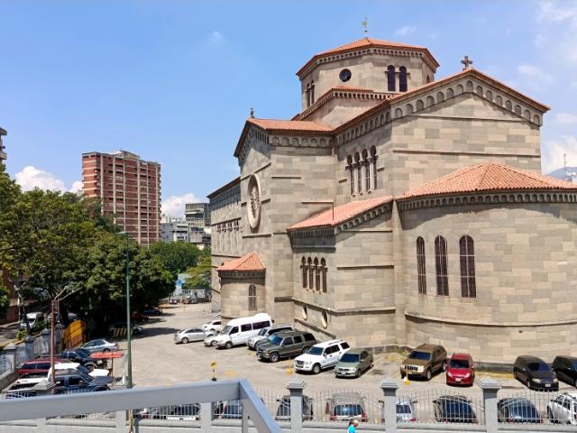 Oficina en alquiler en La Florida, Caracas