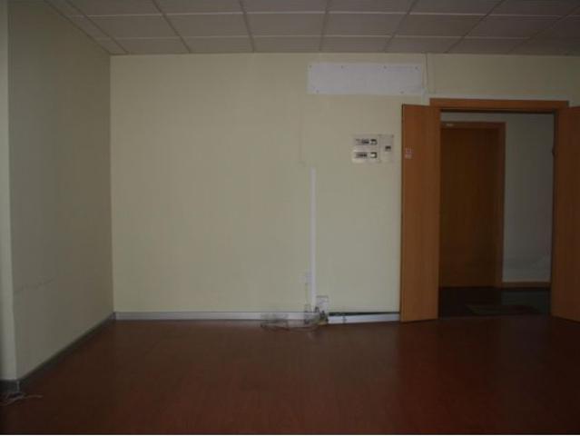 Local Comercial en alquiler en Castilleja De La Cuesta, Andalucía