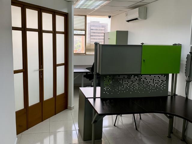 Oficina en alquiler en Boca De Uchire, Distrito Capital
