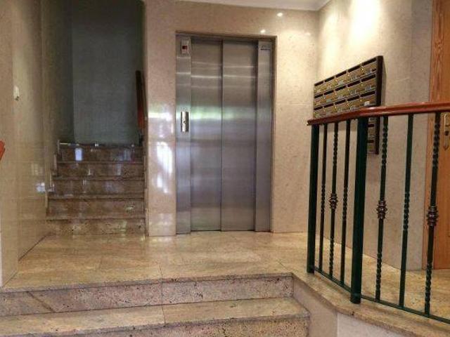 Casa en alquiler en Elda, Valencia