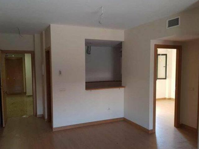 Casa en alquiler en Camarena