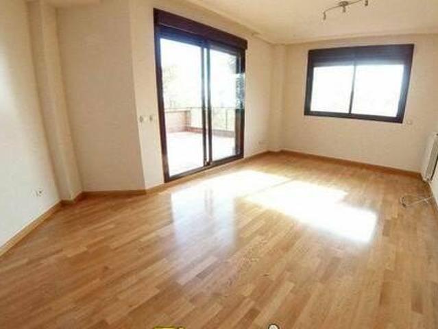 Casa en alquiler en Yebes