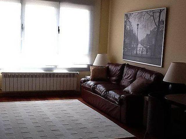 Casa en alquiler en Oviedo