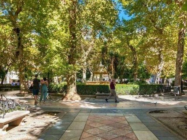 Casa en alquiler en Granada