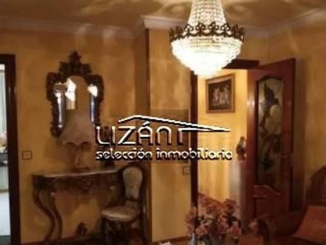 Casa en alquiler en Oviedo, Asturias