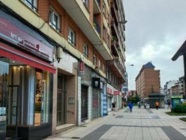 Casa en alquiler en Oviedo