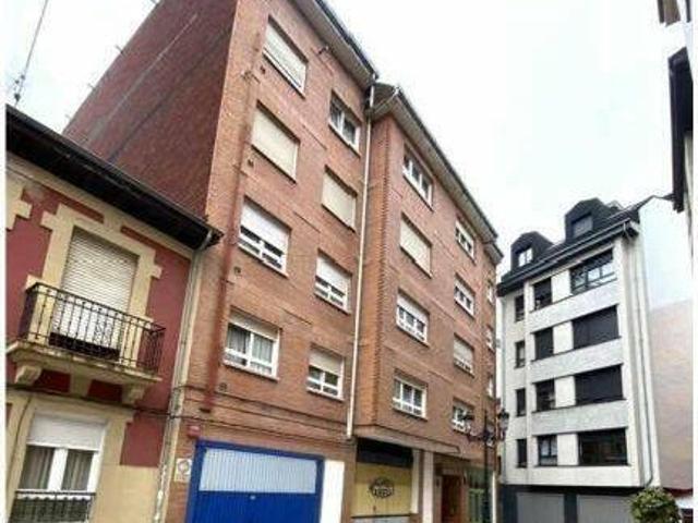 Casa en alquiler en Oviedo