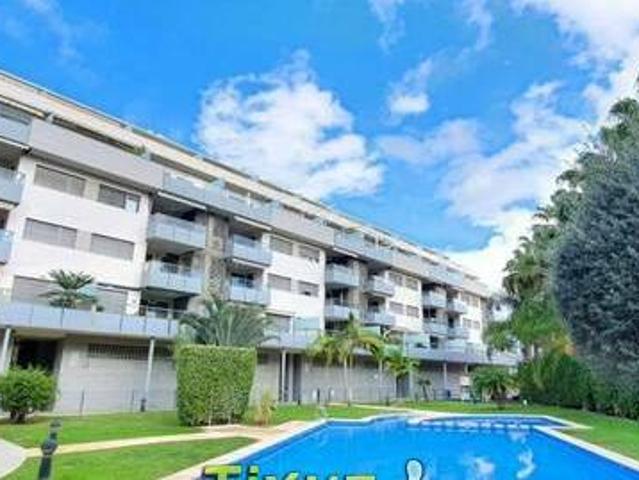 Casa en alquiler en Dénia