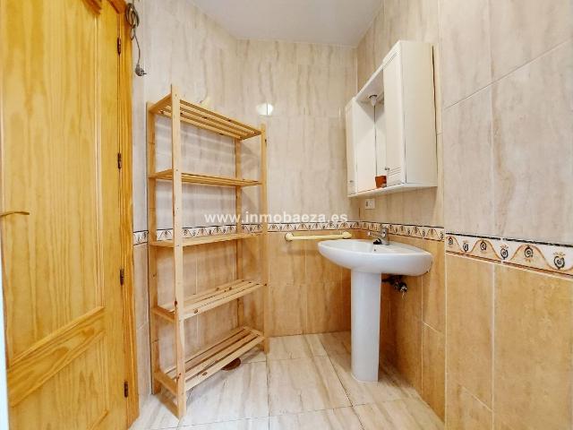 Apartamento en alquiler en Baeza