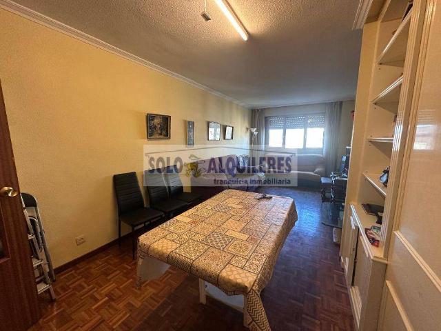 Apartamento en alquiler en Azpilagaña, Iruñerria
